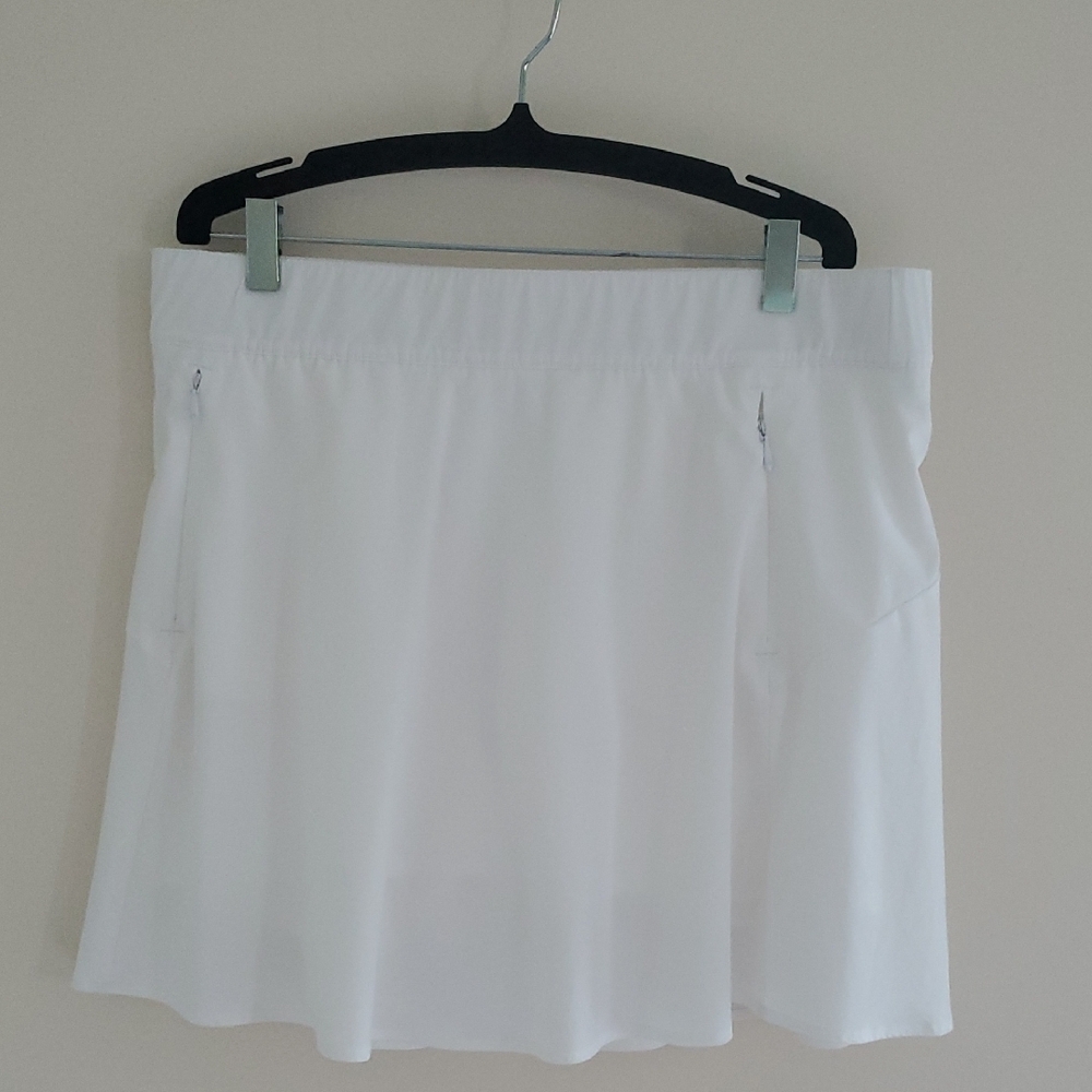 Elegant White Women's Skort- Knit Shorts Underneath Skirt